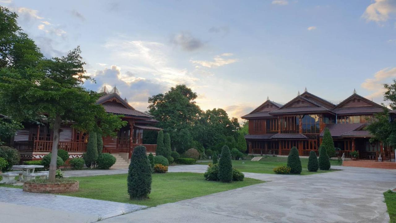 Baan Maneekan Sukhothai Exterior foto